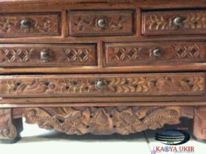 Bufet jati kuno dari kayu jati tua kualitas terbaik buatan furniture jepara