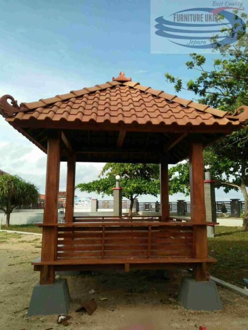 Gazebo Bali dengan bahan material kayu jati kualitas grade A, sangat cocok digunakan pada villa, Hotel maupun restoran mewah dan juga depan rumah anda.