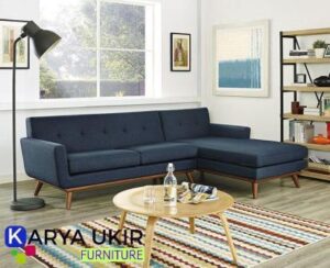 Kursi tamu Retro minimalis atau yang biasa disebut dengan sofa Retro model vintage yang biasa digunakan pada ruangan acara Show di TV