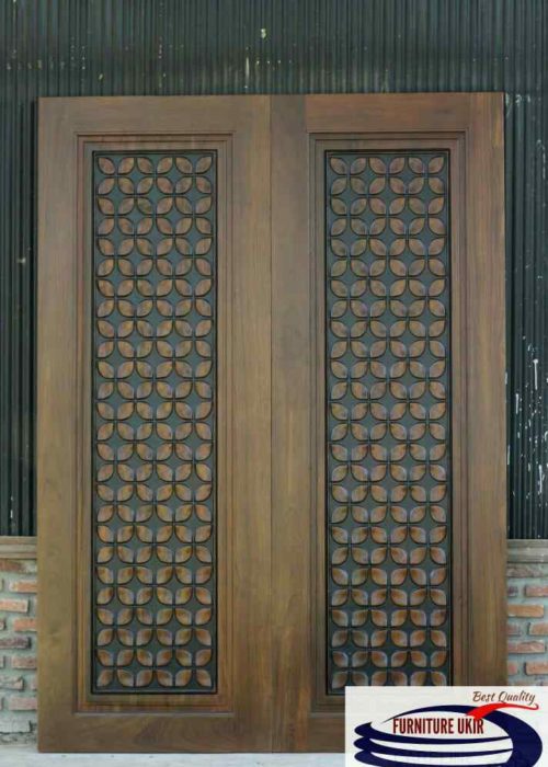 Pintu rumah kepang ukir kayu jati pilihan dan bergaransi