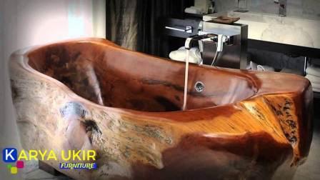 Bak mandi antik kayu ini akan sangat nyaman jika anda gunakan untuk berendam dan mandi pada kamar mandi pribadi maupun pada hotel mewah bintang lima