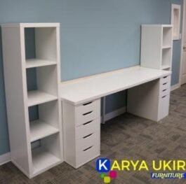 Meja kantor minimalis dengan bentuk retro atau yang biasa disebut dengan meja kantor modern yang terbuat dari bahan material kayu jati pilihan dan murah