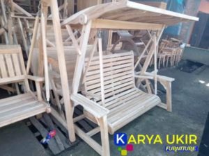 Ayunan minimalis kayu jati atau dalam bahasa jawa sebuah Bandulan yang terbuat dari bahan material kayu pilihan yang langsung dibuat dari Kota Jepara