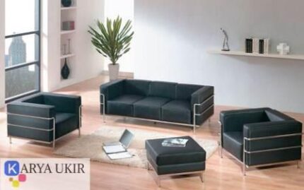 Kursi tamu stainless dengan desain modern atau yang biasa disebut dengan sofa besi stenlis kuning bentuk eleghan dinamis