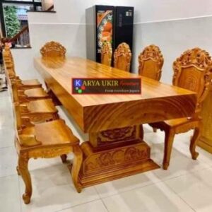 Meja makan antik dengan desain ukiran klasik dan kuno ala majapahit bahan material kayu jati atau yang biasa disebut dengan meja kuno ukir Jepara no 1