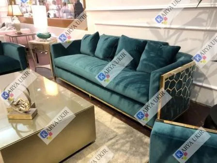 Kursi mewah stainless gold atau yang biasa disebut dengan kursi tamu ukir stainless custome dengan bentuk terbaru dan paling trend