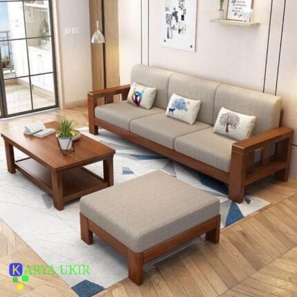 Gambar kursi untuk ruang tamu kecil dan sempit jok dudukan busa bahan kayu jati dengan model simple sederhana paling murah
