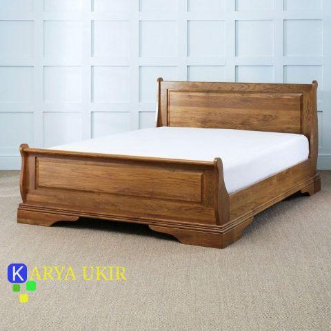 Tempat tidur murah dengan bahan material kayu jati, maka anda datang pada produsen ranjang kayu terebaru dan berkualitas tinggi