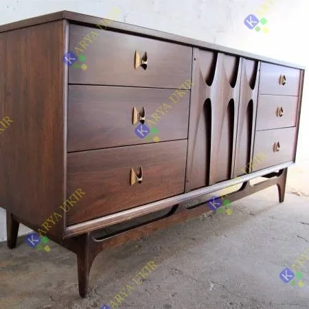 Gambar Bufet Jepara terbaru minimalis klasik atau yang biasa disebut dengan bufet hias kayu jati Model modern unik
