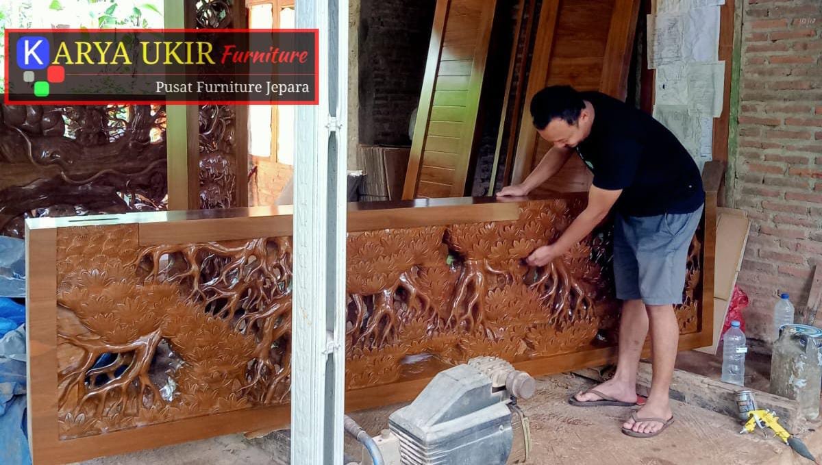 Info jasa tukang cat furniture Jakarta terbaik profesional atau ahli finishing mebel di area Jabodetabek