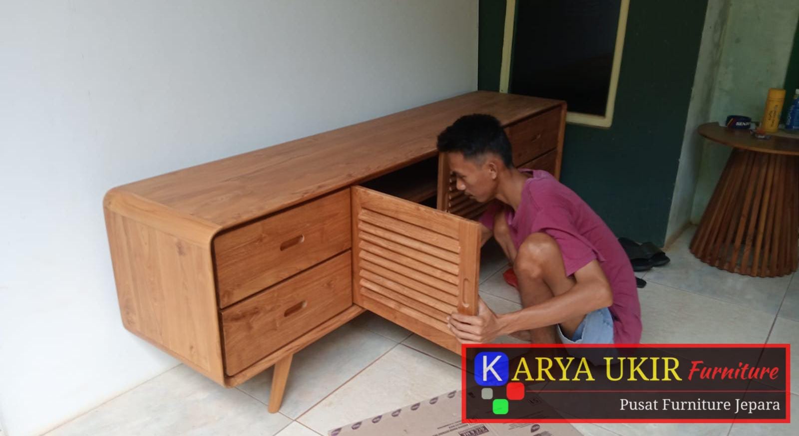 Info tentang jasa tukang catur Medan terbaik berpengalaman atau jasa finishing mebel profesional paling murah