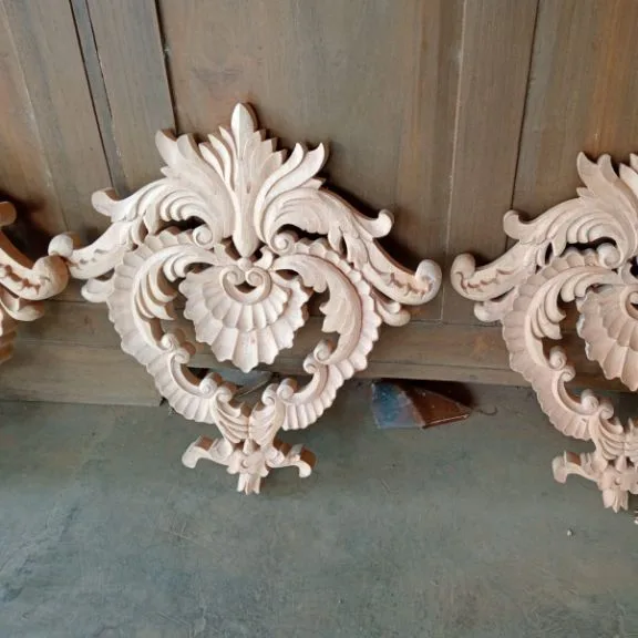 Gambar Ukiran tempel kayu jati yang biasanya digunakan untuk renovasi pintu kayu, dinding dan juga tiang pilar utama pada interior rumah