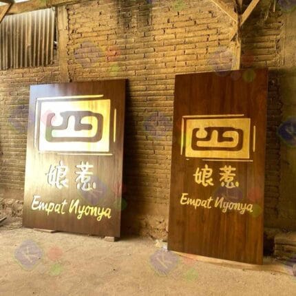 ide Papan Nama Kayu Gantung Logo usaha Unik